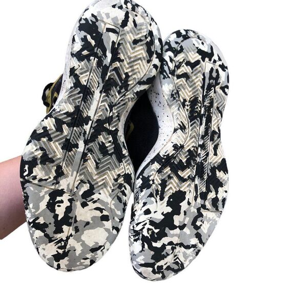 2019 Adidas Pro Vision Shoes Size 8.5 - Picture 4 of 16